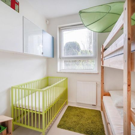 Apartament Rodzinny Family Garden Jastrzębia Góra Zewnętrze zdjęcie