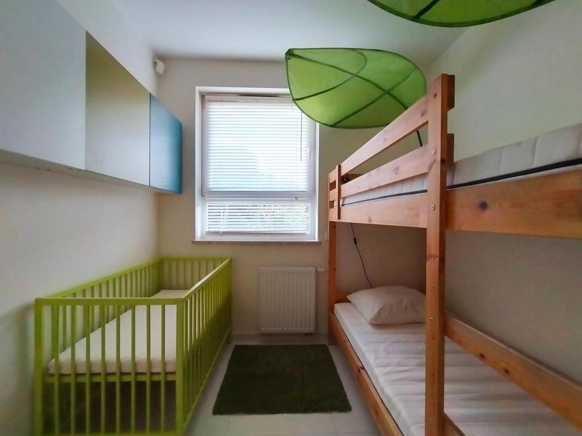 Apartament Rodzinny Family Garden Jastrzębia Góra Zewnętrze zdjęcie