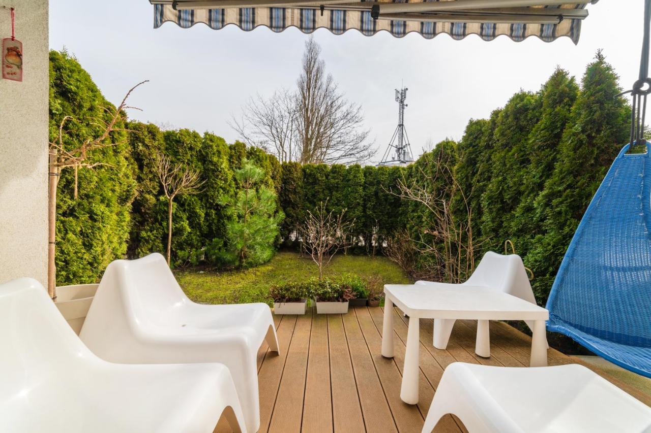 Apartament Rodzinny Family Garden Jastrzębia Góra Zewnętrze zdjęcie